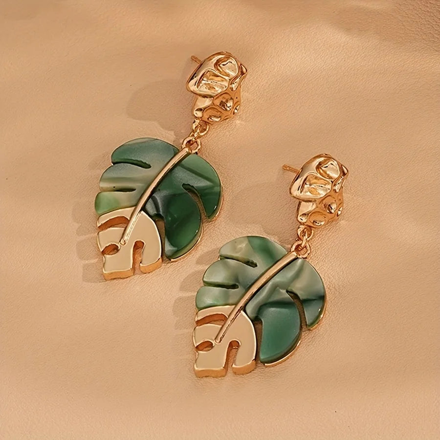 A Pair of Elegant Sweet Leaf Earrings Ladies Holiday Birthday Dates Prom Parties Vacation Shopping Everyday Commuter Accessories