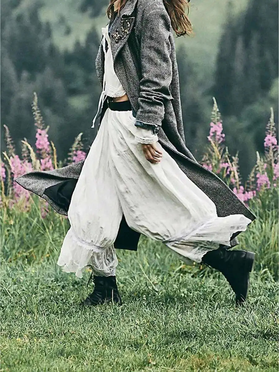 Women Cropped Lace Trim Bloomers Loose Mid Rise Victorian Pantaloons Streetwear