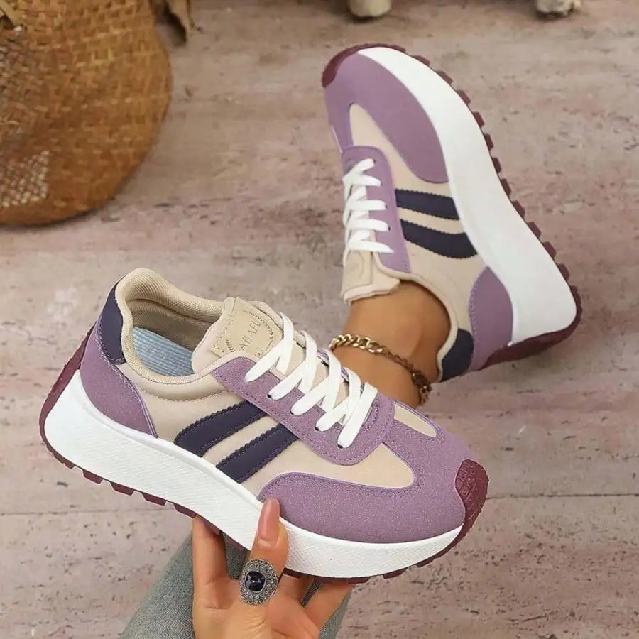 Women 3 Stripes Retro Platform Sneakers Lightweight Walking Shoes, Suede Patchwork Low Top Lace Up Athletic Trainers, Non Slip Cushioned Casual Footwear for All Season Wear