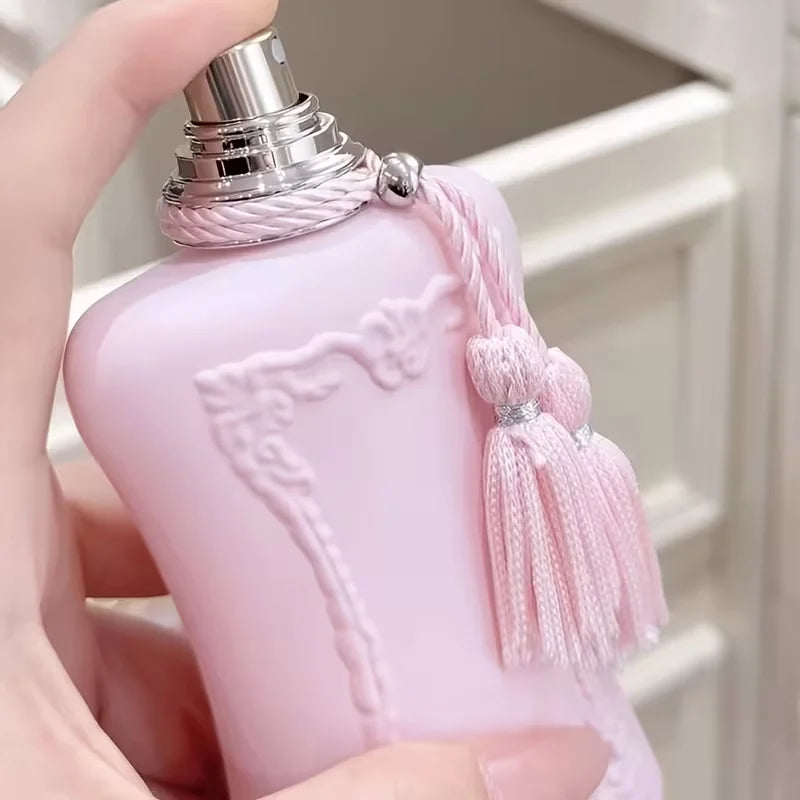 Delina perfume Elegant pink tassel bottle, delicate female fragrance, suitable for daily wear