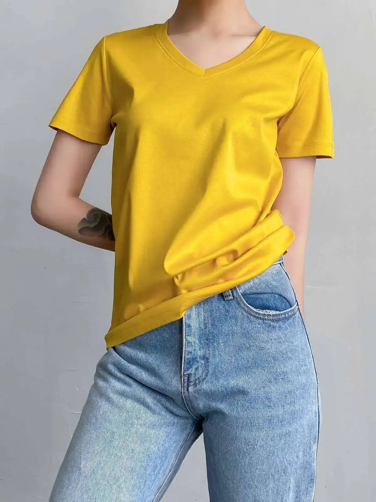 Summer 6% Mulberry Silk Cotton T-shirts Women Loose Round Neck Short Sleeve Luxury Tee Solid Color Basic Tops