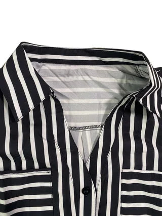 European and American plus size women's black and white vertical striped sleeveless shirt with lapel and double pockets, single-breasted loose curved hem commuting vest shirt