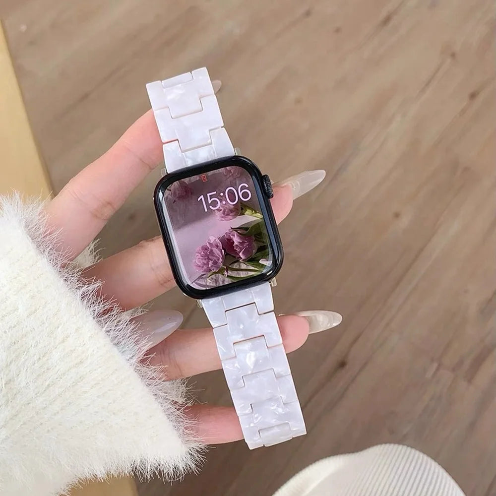 Resin Strap Correa for Apple Watch Band 44mm 40mm 45mm 49mm 38mm 42mm 41mm Fashion Wrist Band for IWatch Series 11 10 9 8 7 6 5