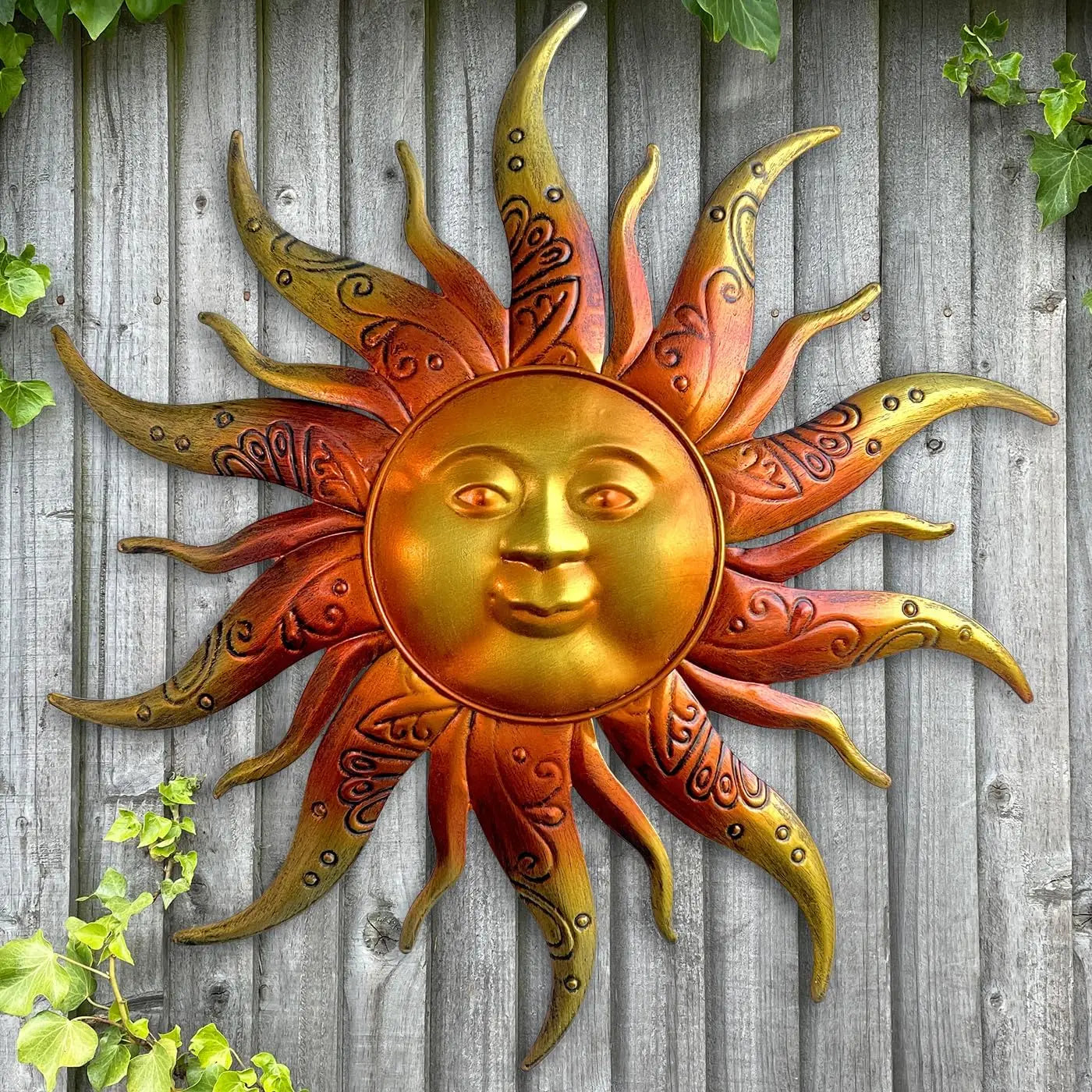 Metal Sun Wall Art Decor - 17.3 Inches Rustic Retro Ornament for Garden Patio Yard Fence Living Room