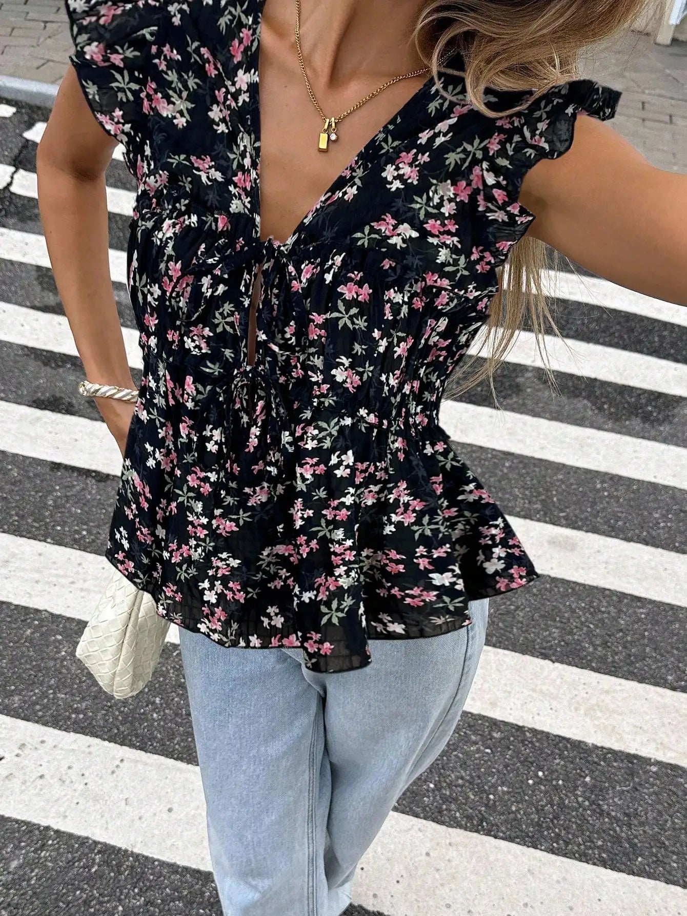 Floral Sleeveless Blouse With Ruffle V-Neck And Smocked Waist For Women Summer Casual Top