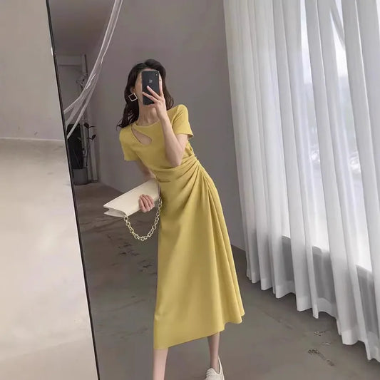 【New style】2026 summer new dress, women's hollow French temperament, slimming design, waist waist, Hepburn style long dress, su