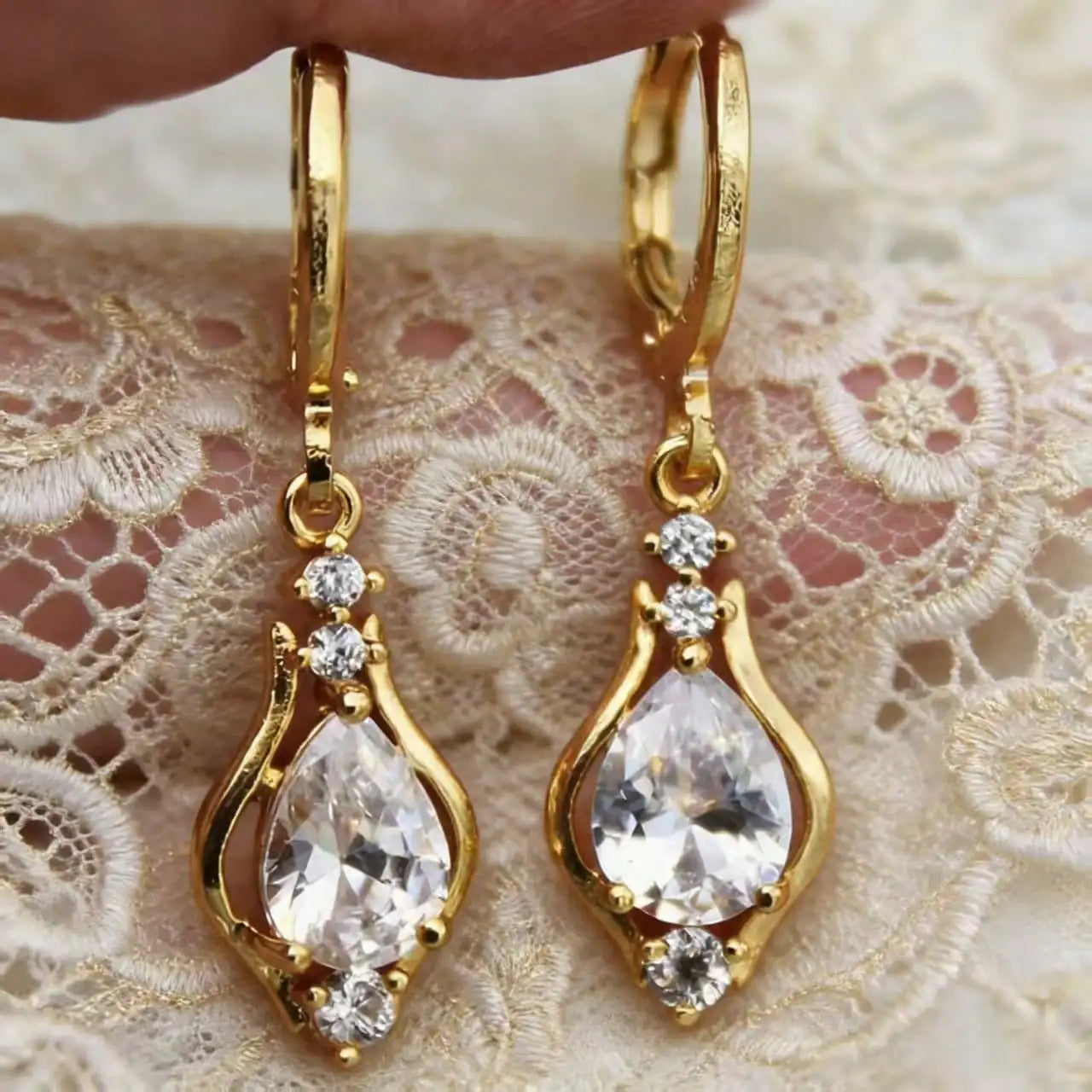 1 Pair Luxury Elegant Water Drop Cubic Zirconia Earrings, Versatile Daily Wear Jewelry Gift For Mother's Day