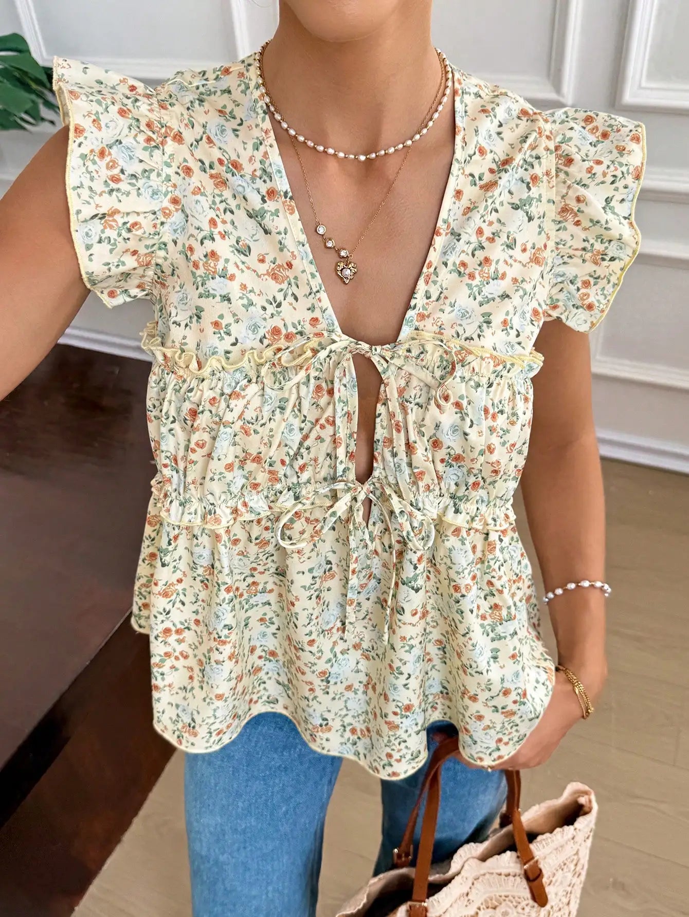 Floral Sleeveless Blouse With Ruffle V-Neck And Smocked Waist For Women Summer Casual Top