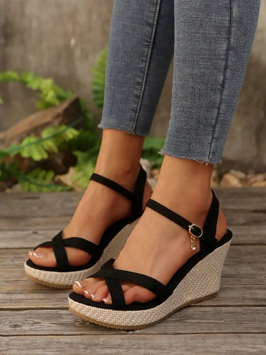 Women's Solid Color Platform Slip-on Sandals, 2026 Summer Luxury Lightweight Casual Shoes for Travel, Outing and FormalOccasions