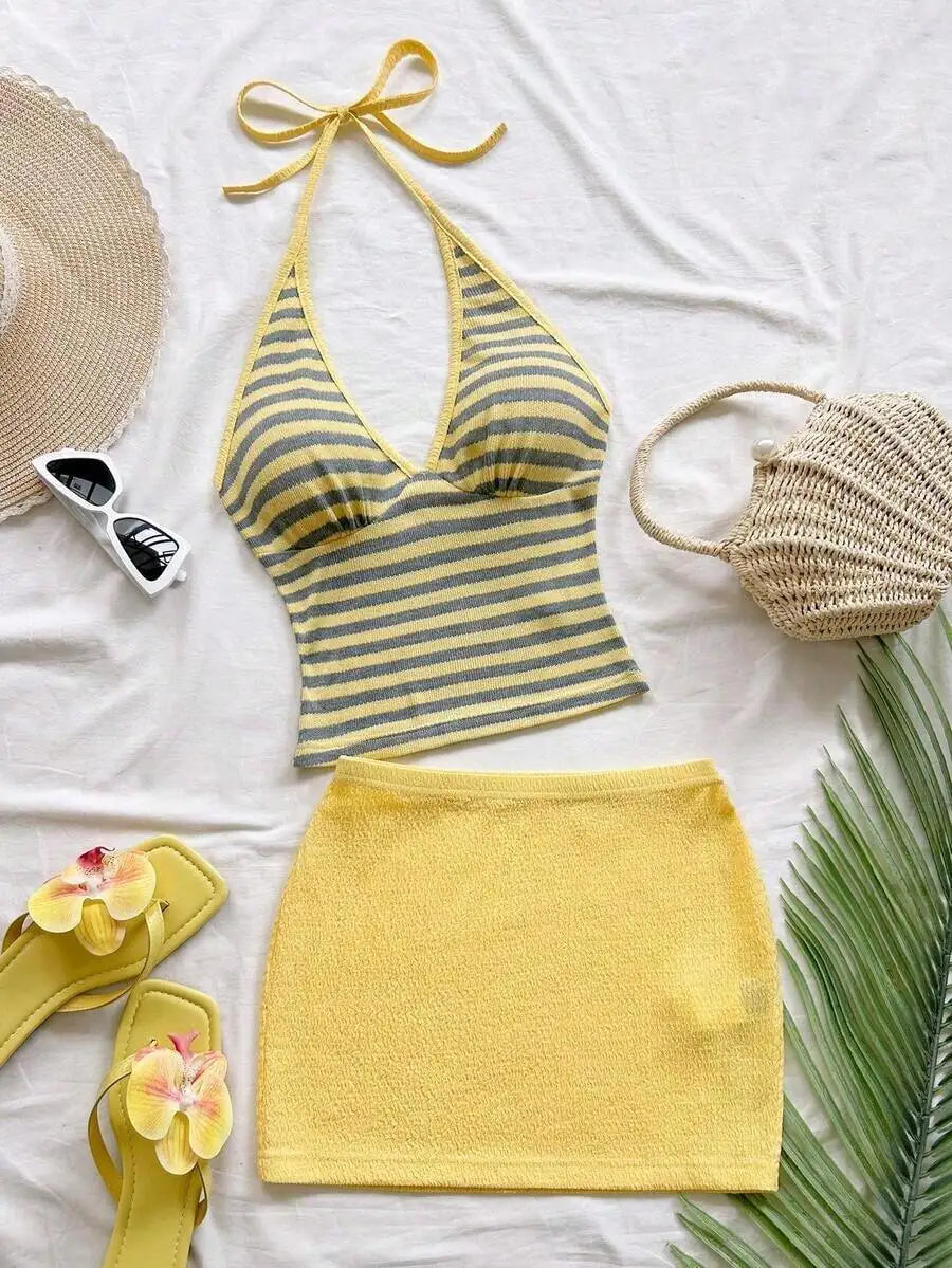 Womens 2-Piece Vacation Set: Halter Neck Floral Top & Matching Skirt, Beach Summer Outfit