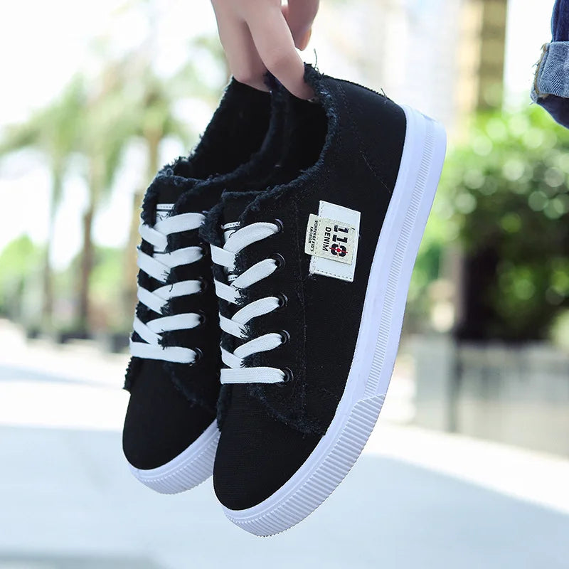 Ladies Versatile Canvas Shoes Casual Comfort Women Sneakers Lightweight White Sports Flats Fashion Student Zapatos Mujer