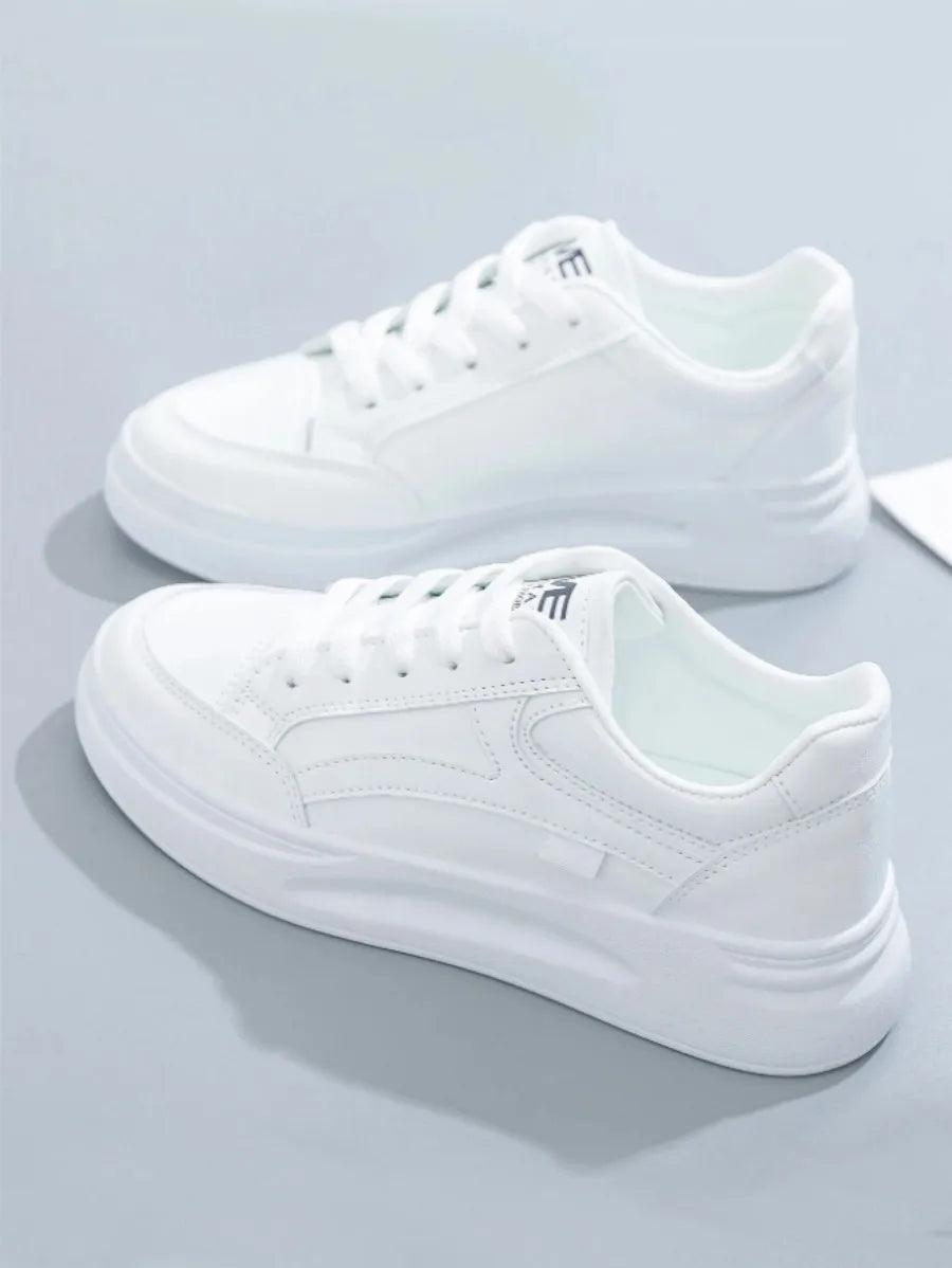 Women's Classic White Platform Sneakers Trendy Casual Lightweight Non-Slip Comfortable Walking Trainers