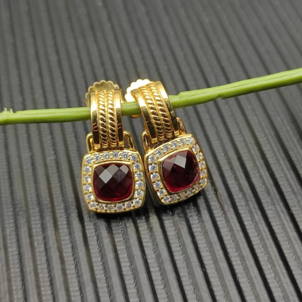2026 New High Quality Fashion Jewelry Simple Temperament Retro Versatile Earrings Gift Suitable for Both Men and Women ED13