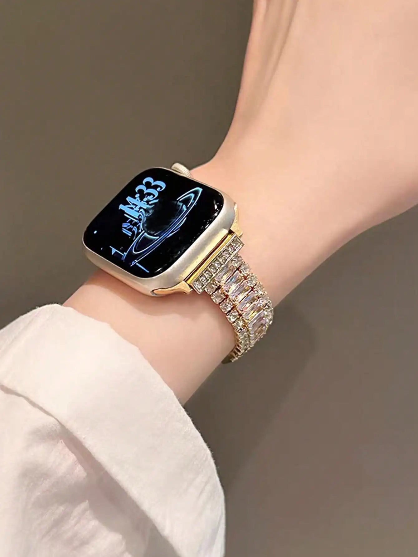 Triple-Row Sparkling Diamond Gold Metal Apple Watch Band for Women, Luxury High-End Adjustable Bracelet, All Sizes 38-49mm Compatible with Ultra SE Series 1-11, Fashion Jewelry Gift for Birthday Party