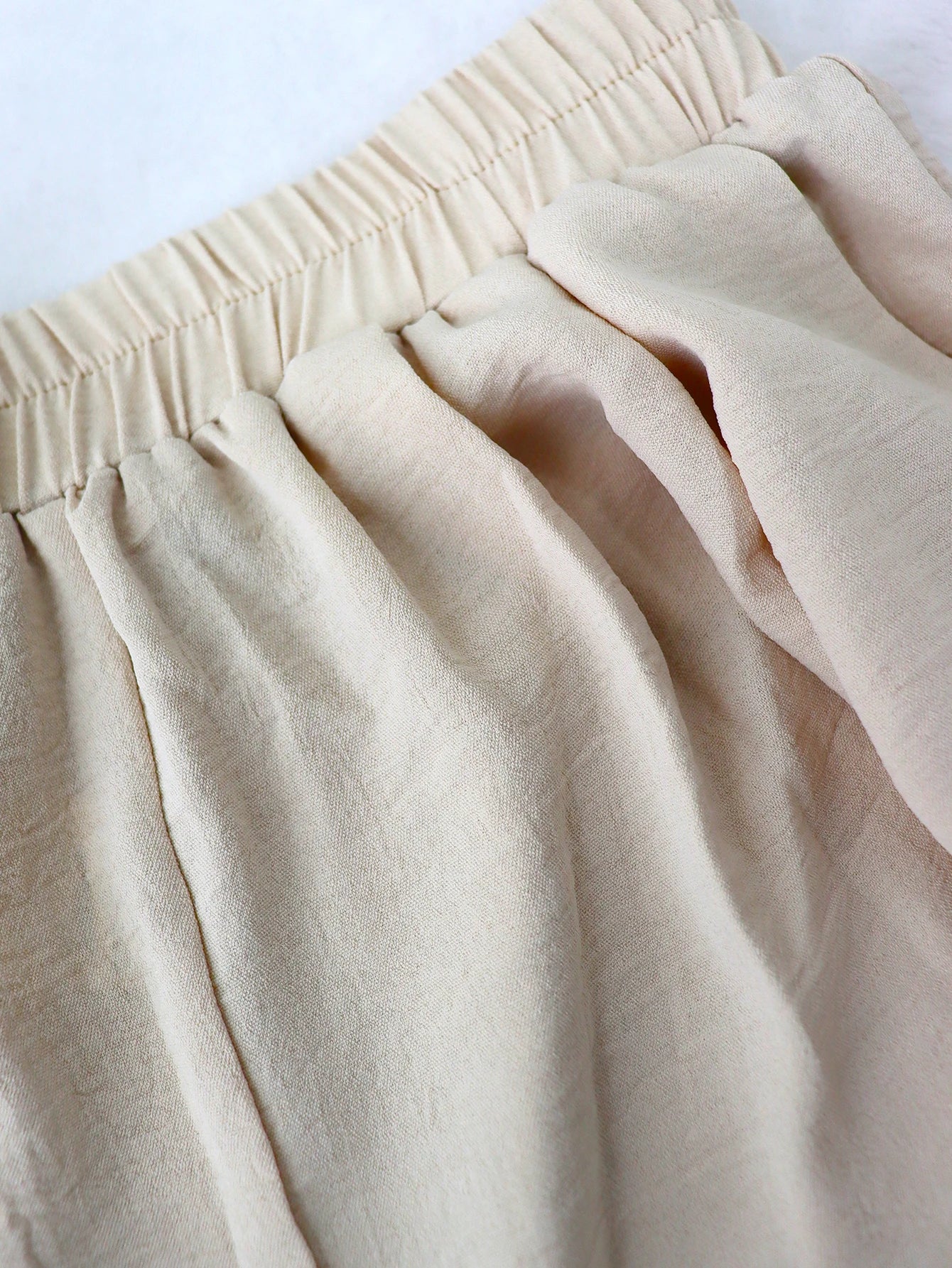2-Piece Cream Textured Scalloped Edge Sleeveless Top High Waist Wide Leg Pants Chic Minimalist Women Daily Outfit