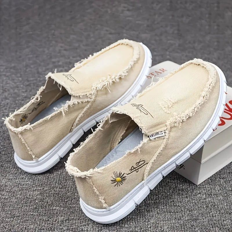 Unisex Fringe Raw Edge Canvas Slip On Loafers, Vintage Daisy Embroidery Lazy Shoes, Soft Non-slip Breathable Daily Flats, Lightweight One-step Walking Shoes, Casual All-match Comfort Footwear For Men Women Daily Commute & Dai