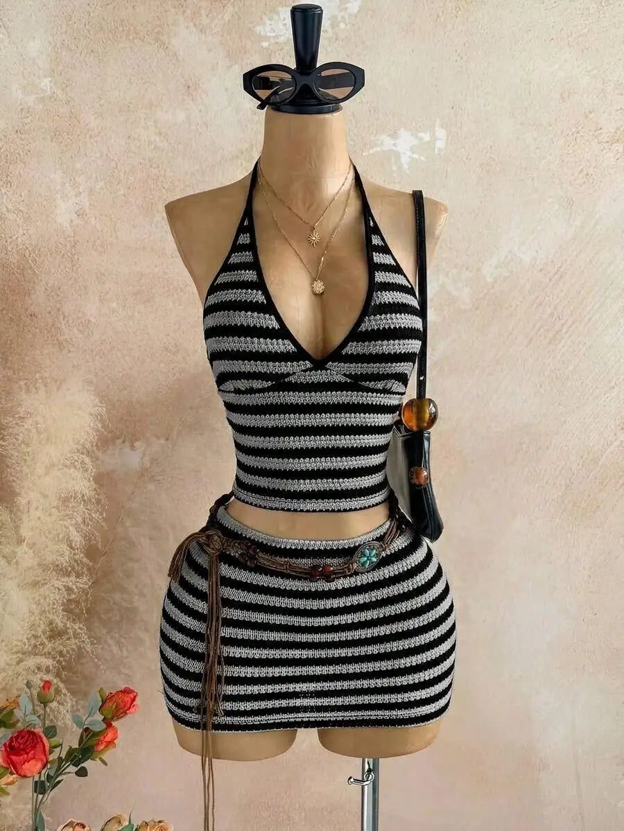 Womens 2-Piece Vacation Set: Halter Neck Floral Top & Matching Skirt, Beach Summer Outfit