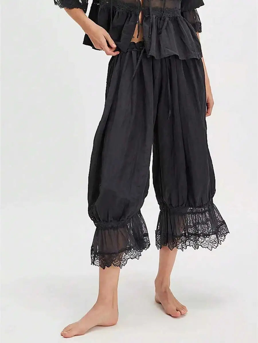 Women Cropped Lace Trim Bloomers Loose Mid Rise Victorian Pantaloons Streetwear