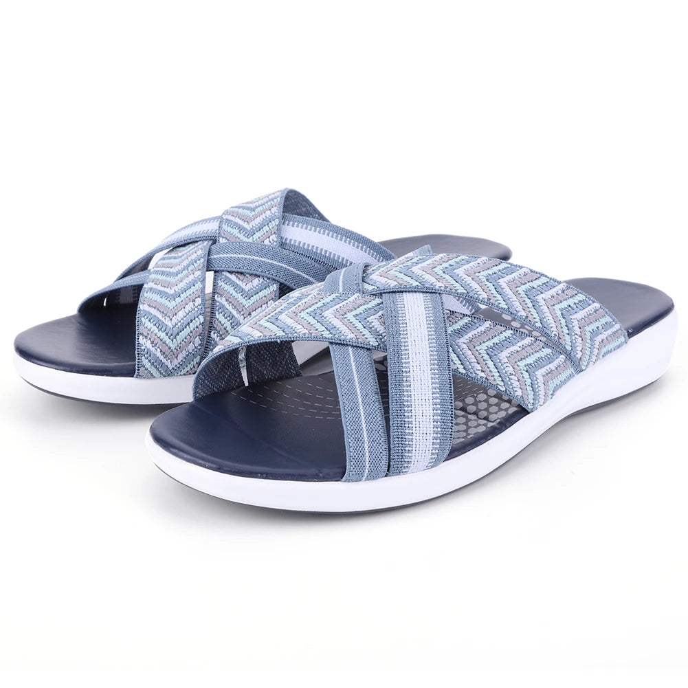 Women Thick Cushion Slippers Wide Width Cross Strap Slip On Slides Beach Sandals Lightweight Platform Wedge Sandals for Summer