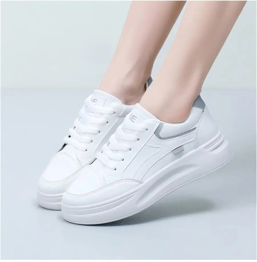 Women's Classic White Platform Sneakers Trendy Casual Lightweight Non-Slip Comfortable Walking Trainers
