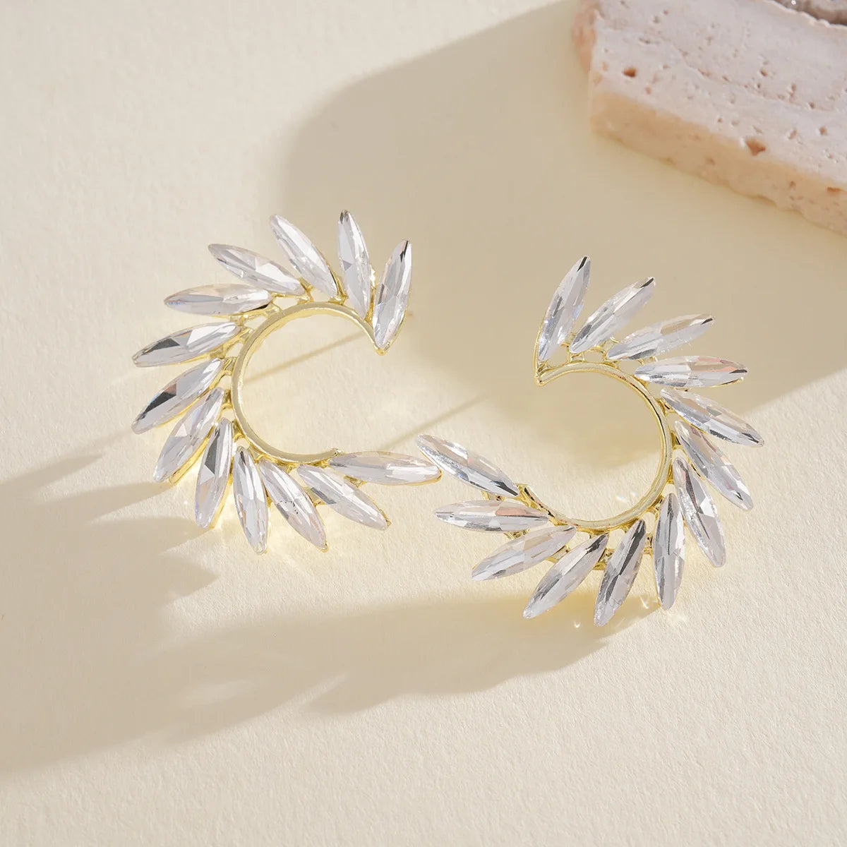 European American Style Cross Border Rhinestone Rice Grain C shaped Silver Needle Stud Earrings Light Luxury Premium Sense Niche Design Women Earrings